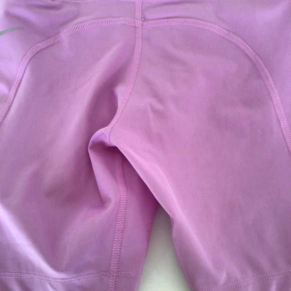 NIKE WOMEN'S ONE LOGO 7" MID-RISE RUNNING BIKING SHORTS SMALL - Picture 10 of 16